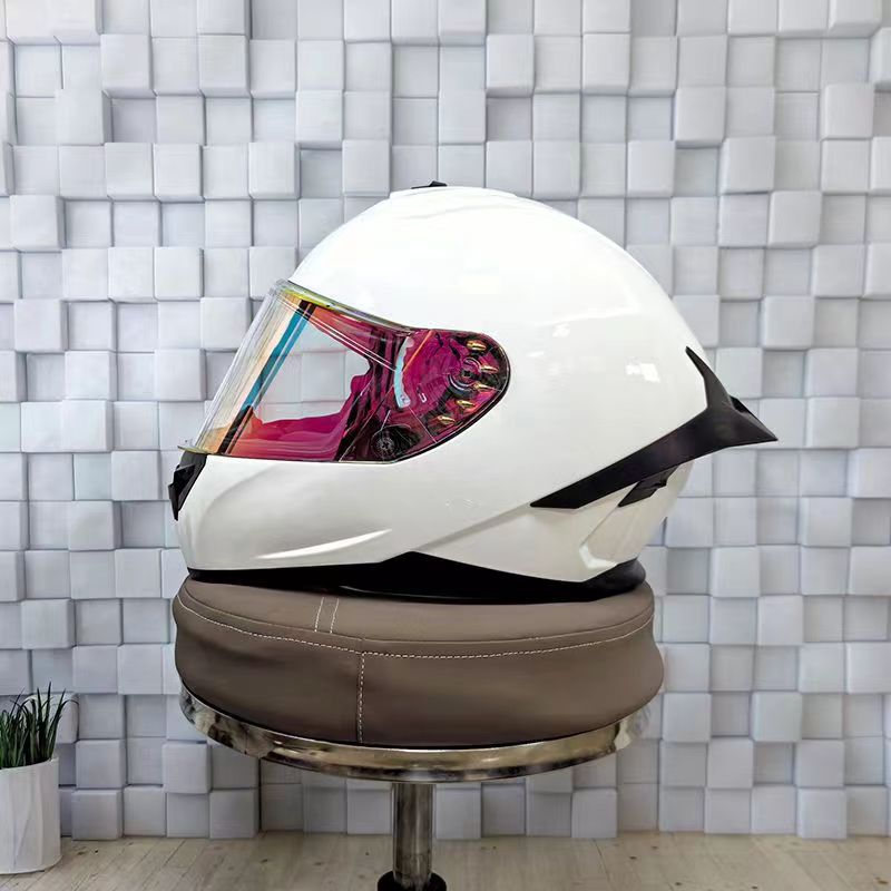 High performance full coverage motorcycle helmet