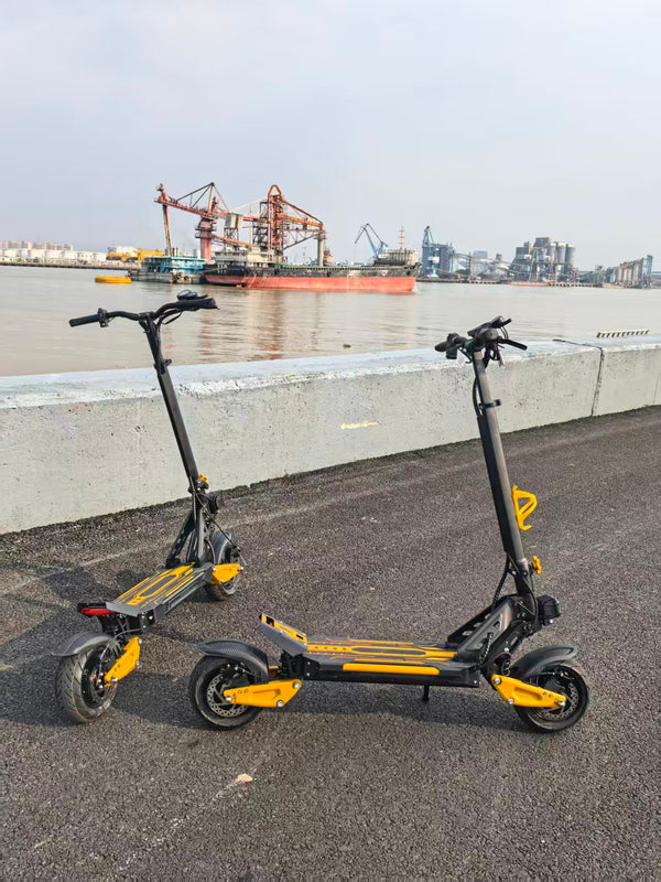 Yisuntrek YS26 10-Inch Portable Electric Scooter with Dual Suspension