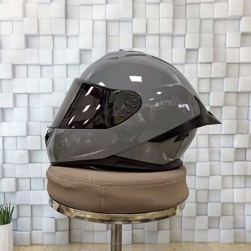 High performance full coverage motorcycle helmet